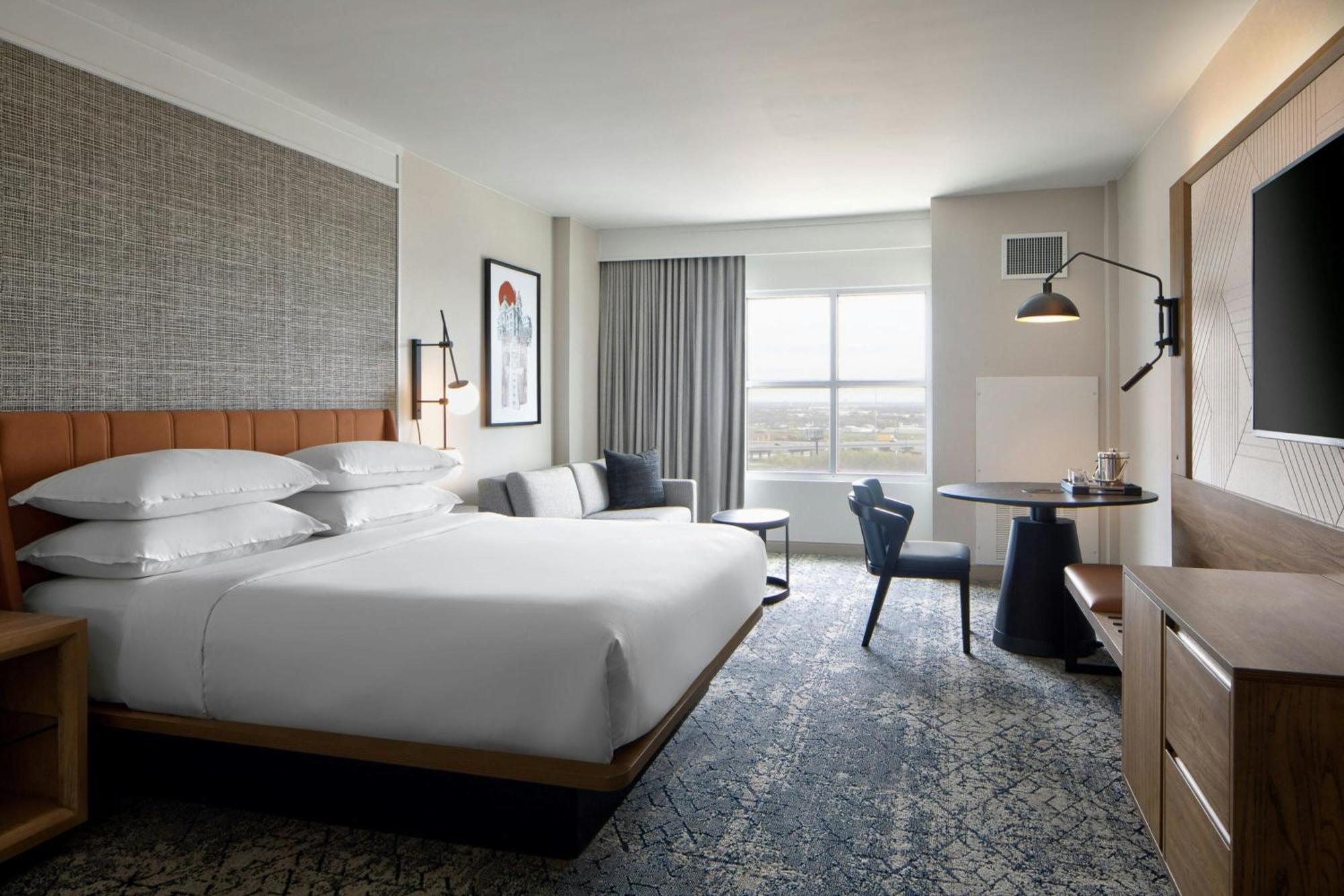 Sheraton Fort Worth Downtown Hotel Exterior photo